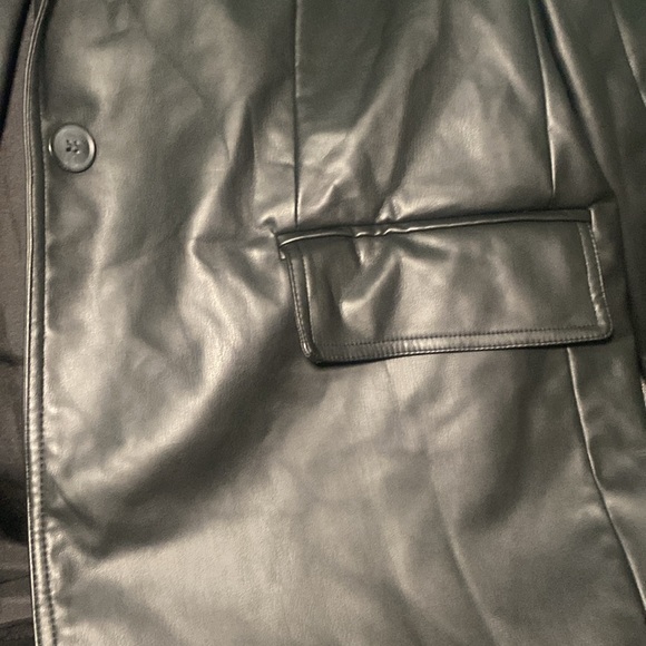 Oversized leather blazer - Picture 3 of 4